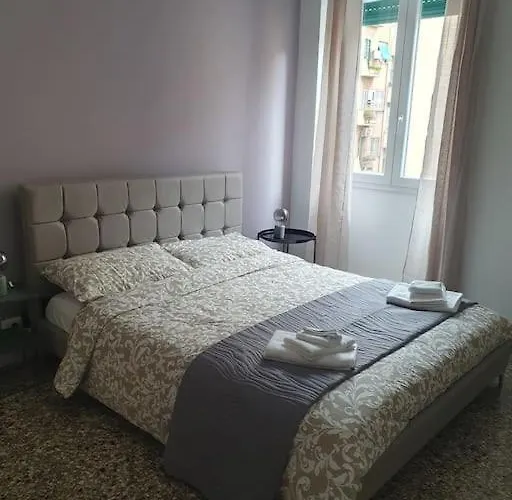 Casakico Elegante 2-bdr Metro 10 Min Colosseo Appartamento *