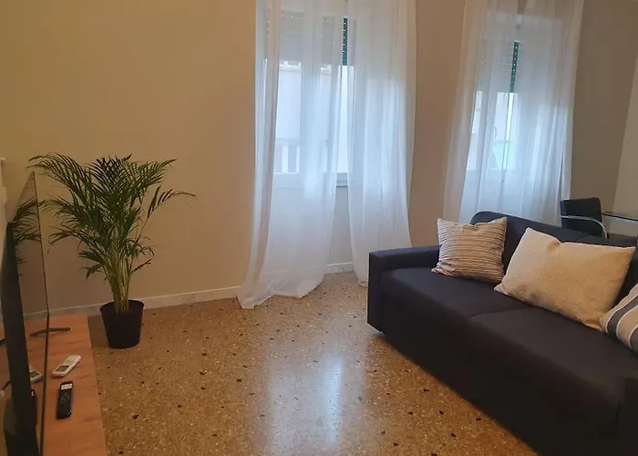 Appartamento Casakico Elegante 2-bdr Metro 10 Min Colosseo *